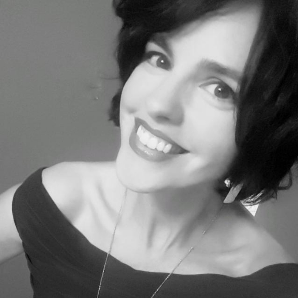 Meet your Posher, Julia